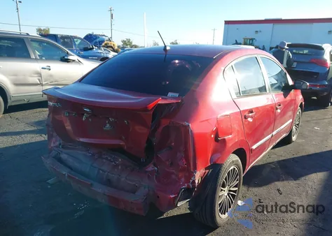 2011 Nissan Sentra 2.0S z USA, uszkodzony, nr VIN 3N1AB6APXBL716555